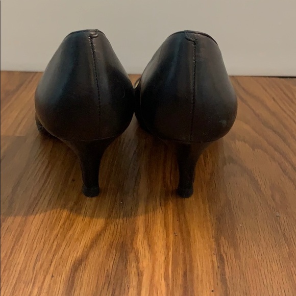 Cole haan low heel - Picture 3 of 4